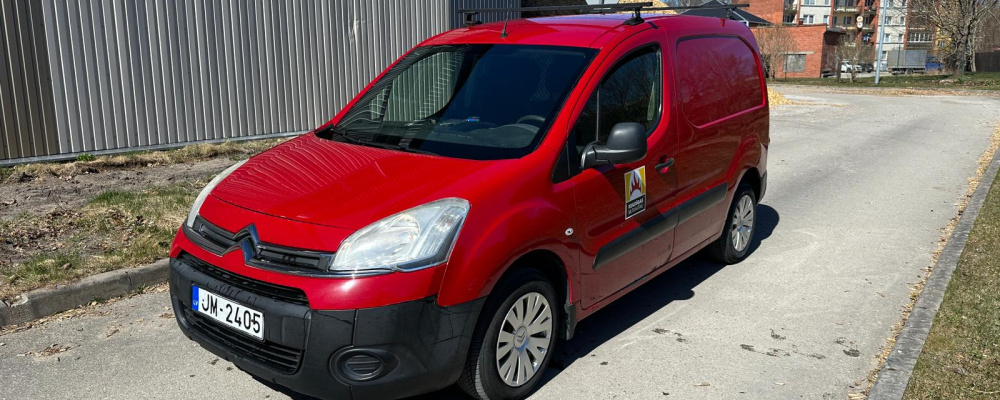 Izsolām automašīnu CITROEN BERLINGO