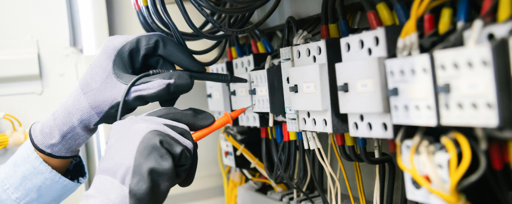 SIA "Kuldīgas siltumtīkli" aicina darbā elektromontieri